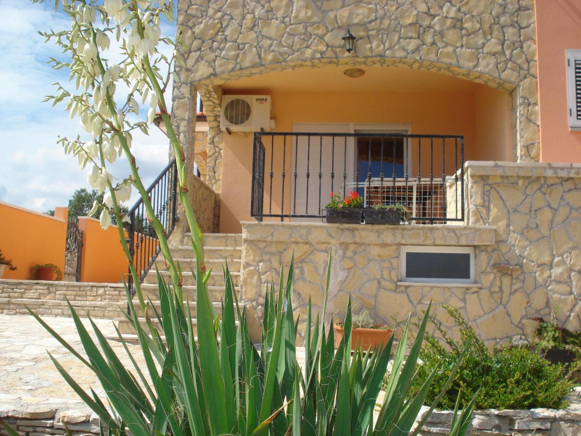 Apartments Villa Orange Medulin Kültér fotó