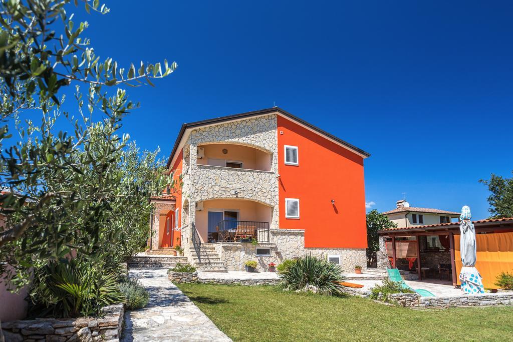 Apartments Villa Orange Medulin Kültér fotó