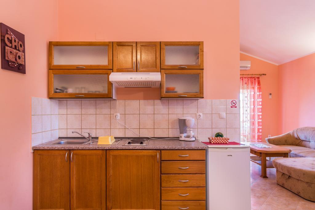Apartments Villa Orange Medulin Kültér fotó