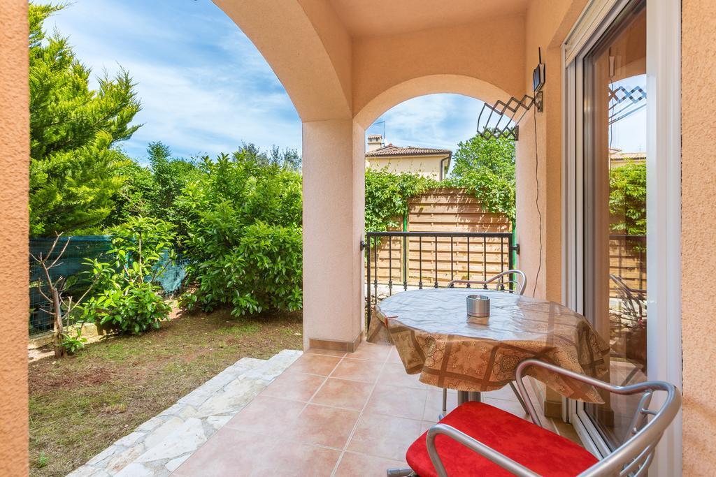 Apartments Villa Orange Medulin Kültér fotó