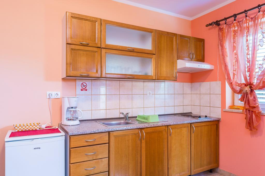 Apartments Villa Orange Medulin Kültér fotó