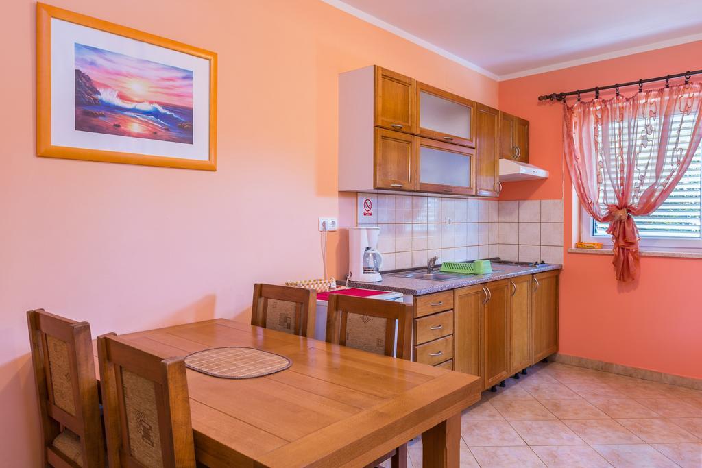 Apartments Villa Orange Medulin Kültér fotó